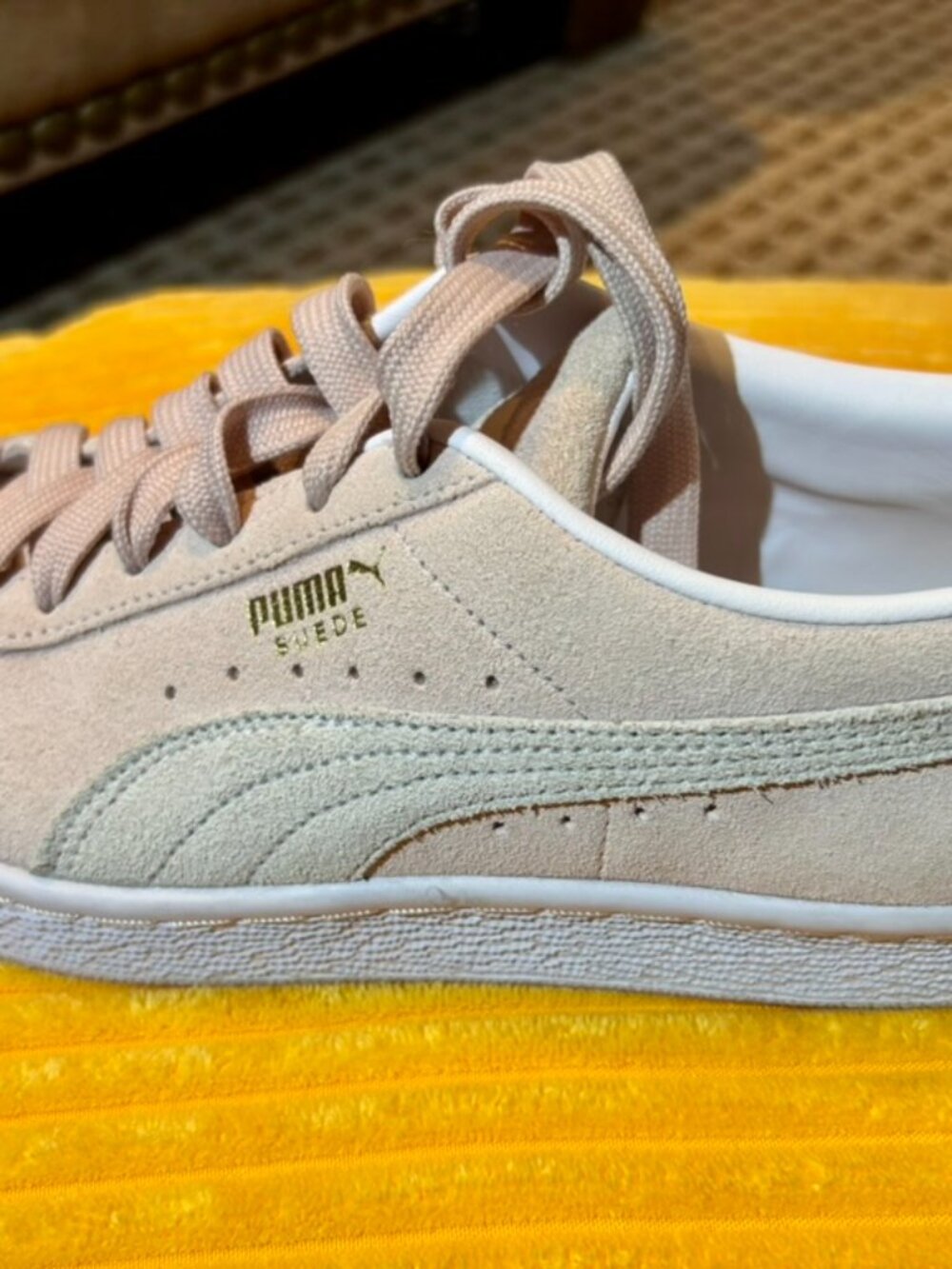 Women's Puma Suede Classic XXI (Peachskin/Puma White) size 8 - Picture 8 of 8